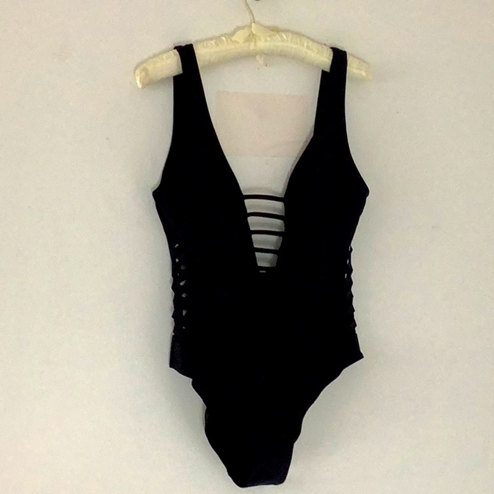 GoCoco 1Pc Black Swimsuit Removable Padded Bra, Side Cut Outs, Plunging V Neck.